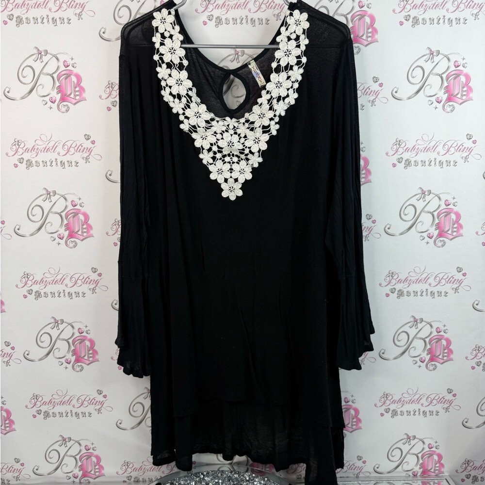 Yummy plus dress or long top Elegant Black Tunic with White Floral Design